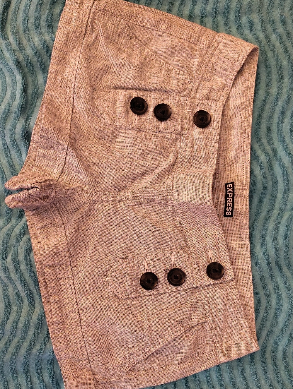 Express Linen-Blend Mini Skirt with Black/GREY/WHITE Button Accents